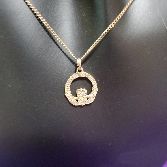 10k gold pendant & necklace - Picture 3 of 7